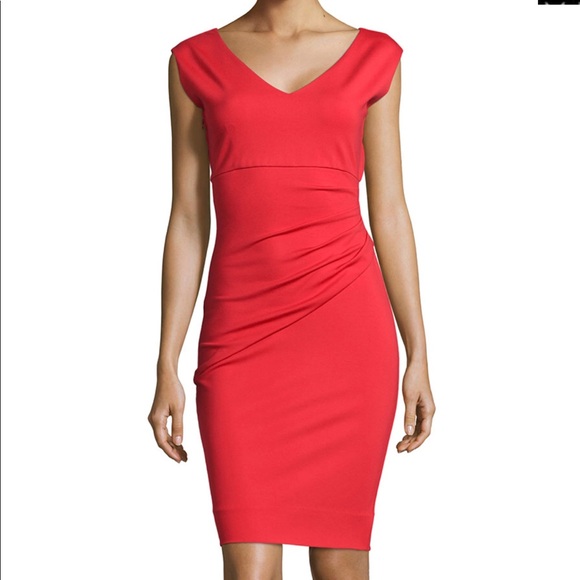 Diane Von Furstenberg Dresses & Skirts - Diane von Furstenberg Bevin Ponte Sheath Dress